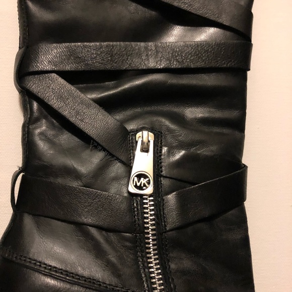 ♥️SOLD♥️ Knee high leather Michael Kors boots - Picture 7 of 8